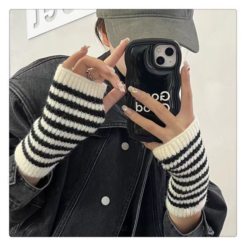 Fingerless Glove Knit - Kurze gestreifte fingerlose Handschuhe, gestrickte Armwärmer